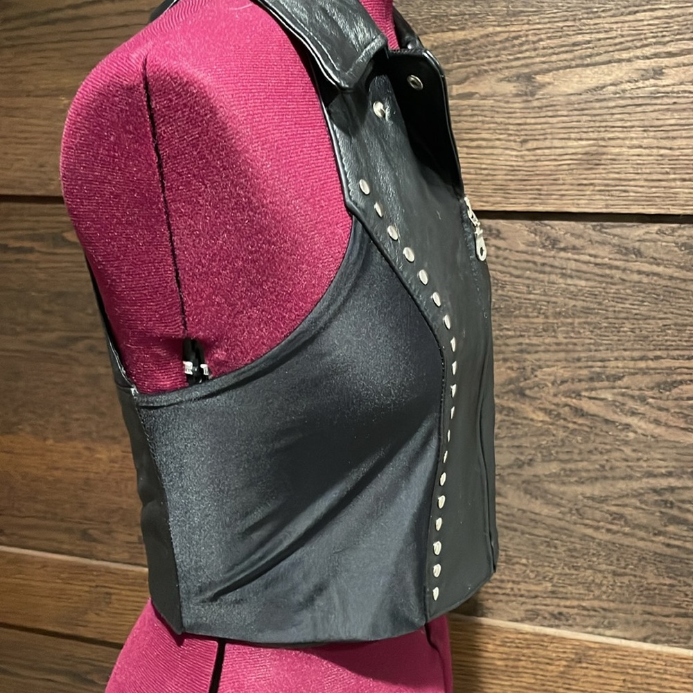 Leather vest - Picture 3 of 7